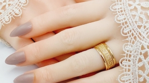 Gold Bangle Sets as Investment Pieces: What You Need to Know